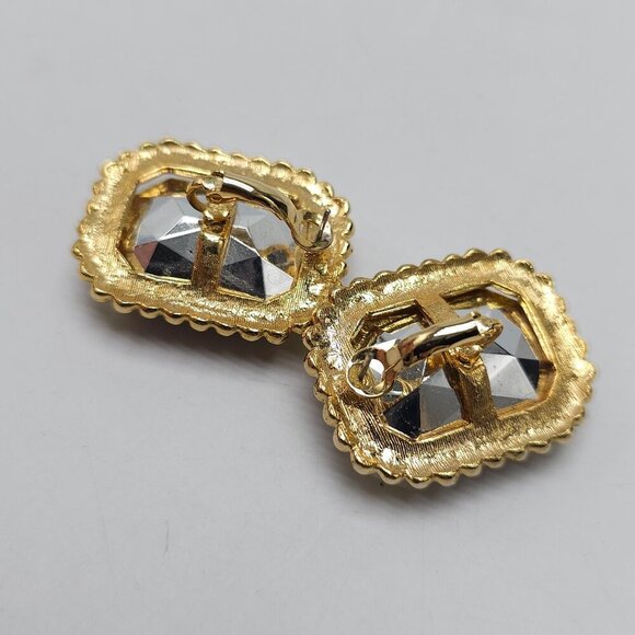 Vintage Gold Tone 1980s Earrings With Blue Glass Gemstones Rectangular Design - Picture 3 of 4